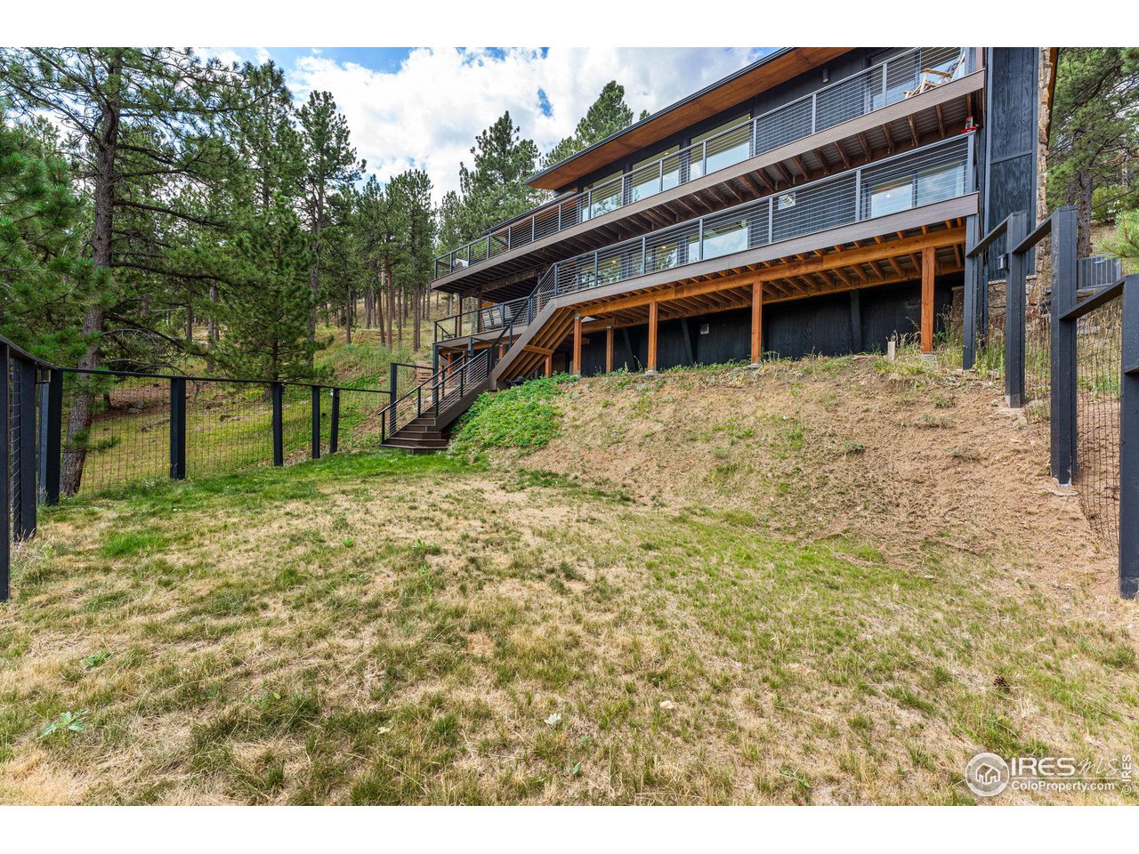 228 Alpine Way Boulder, CO 80304 - Photo 35 of 40 Abundant outdoor living including an enclosed, flat fenced space