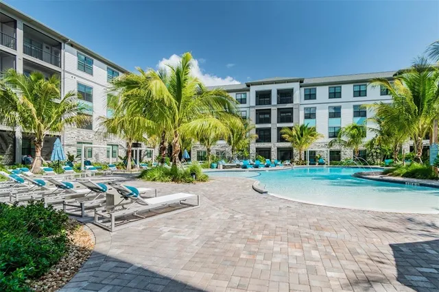 $1,900 | 2201 Northwest Federal Highway, Unit 1B2141, Stuart, FL 34994