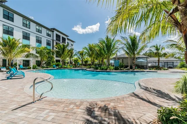 $1,900 | 2201 Northwest Federal Highway, Unit 1B2141, Stuart, FL 34994