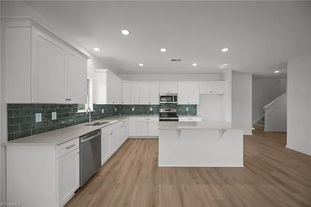 $518,900 | 6905 Steeplegate Drive, Burlington, NC 27215