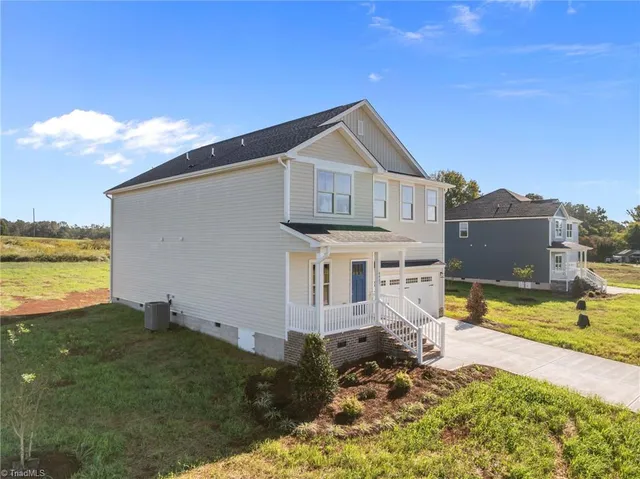 $518,900 | 6905 Steeplegate Drive, Burlington, NC 27215