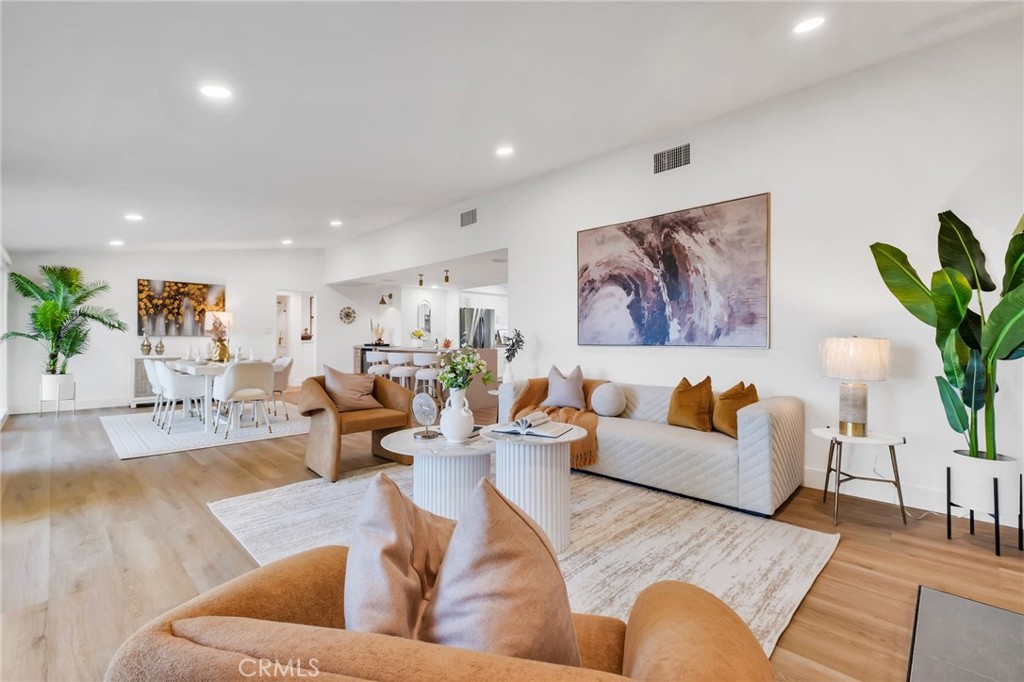 26700 Indian Peak Road Rancho Palos Verdes, CA 90275 - Photo 9 of 40 a living room with furniture and wooden floor