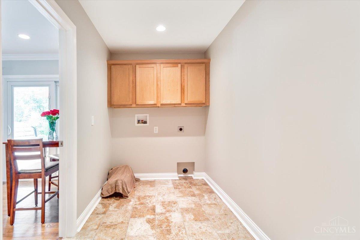 9581 McCauly Road West Chester, OH 45241 - Photo 16 of 32 Gallery Image 16