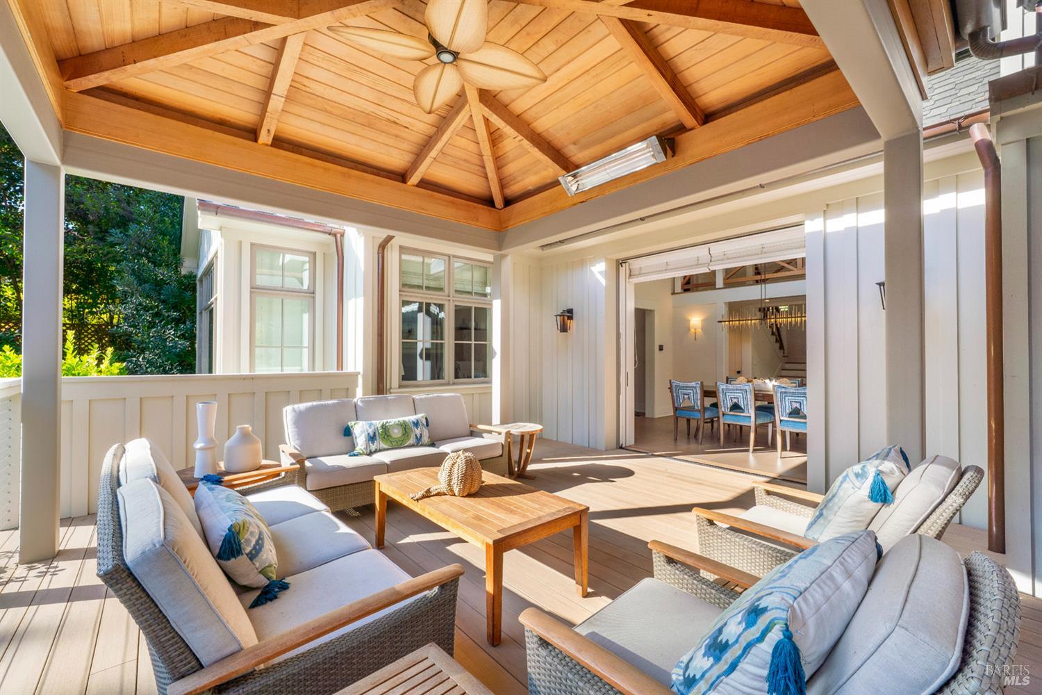 1711 Spring Street St. Helena, CA 94574 - Photo 14 of 38 a living room with furniture