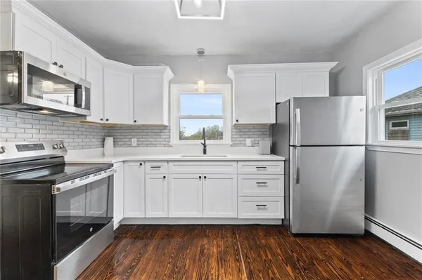 $1,800 | 1 Cottage Street, Unit 2, Johnston, RI 02919