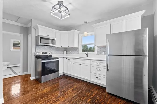 $1,800 | 1 Cottage Street, Unit 2, Johnston, RI 02919