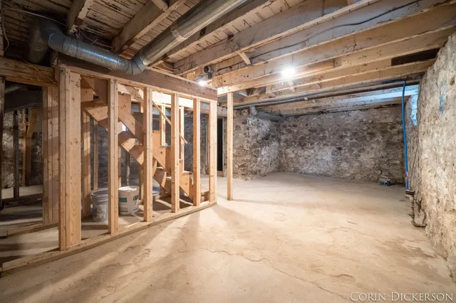 $199,900 | 112 East Green Street, Hastings, MI 49058