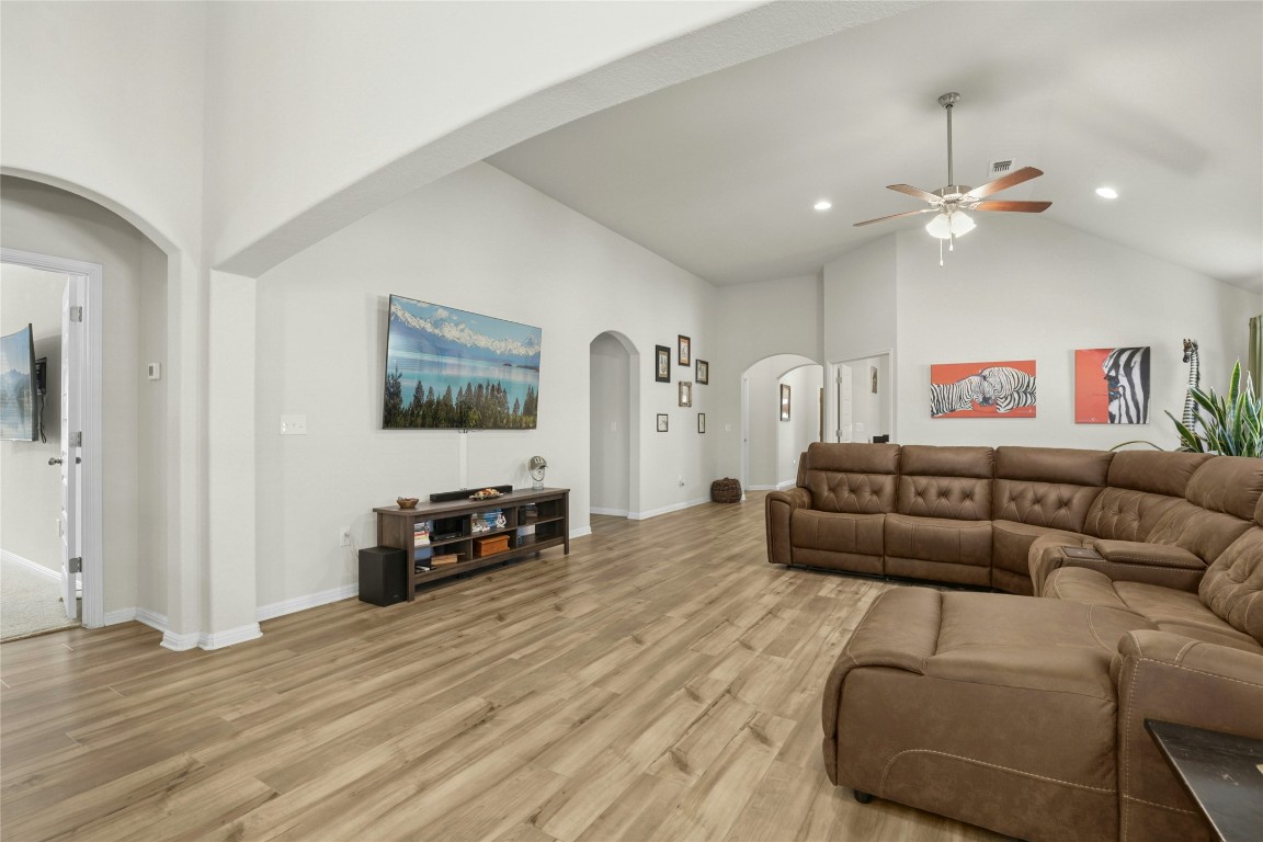 185 Dogvane Circle Kyle, TX 78640 - Photo 5 of 30