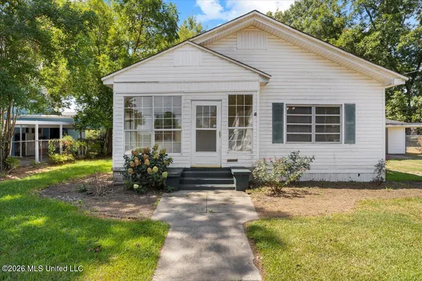 $180,000 | 404 Dubose Street, Ellisville, MS 39437