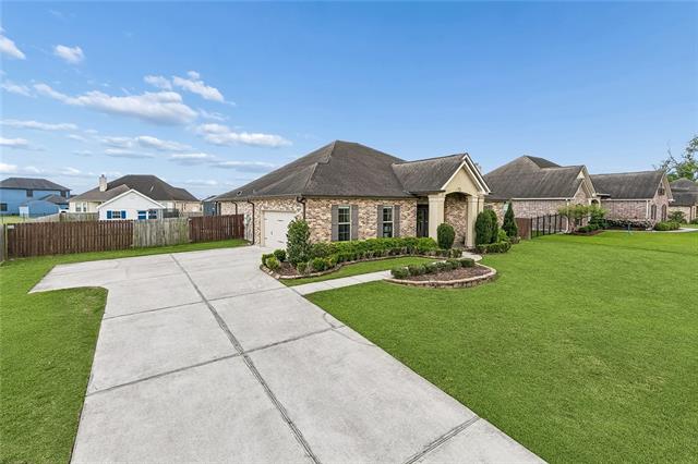 9515 Catalpa Loop Waggaman, LA 70094 - Photo 2 of 27
