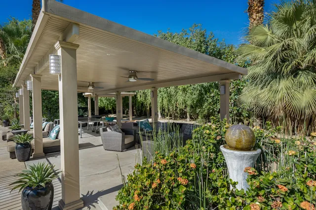 $2,500,000 | 46370 Cameo Palm Drive, La Quinta, CA 92253