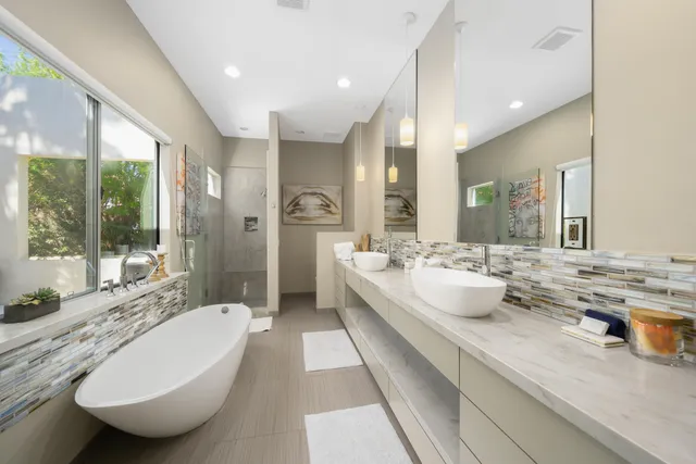 $2,500,000 | 46370 Cameo Palm Drive, La Quinta, CA 92253