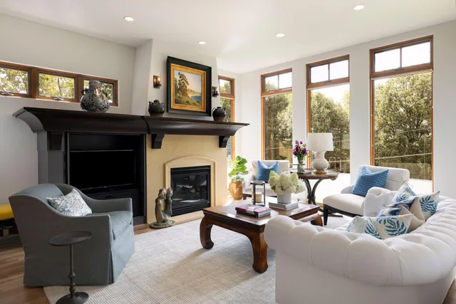 $10,400 | 745 Rice Street East, Wayzata, MN 55391