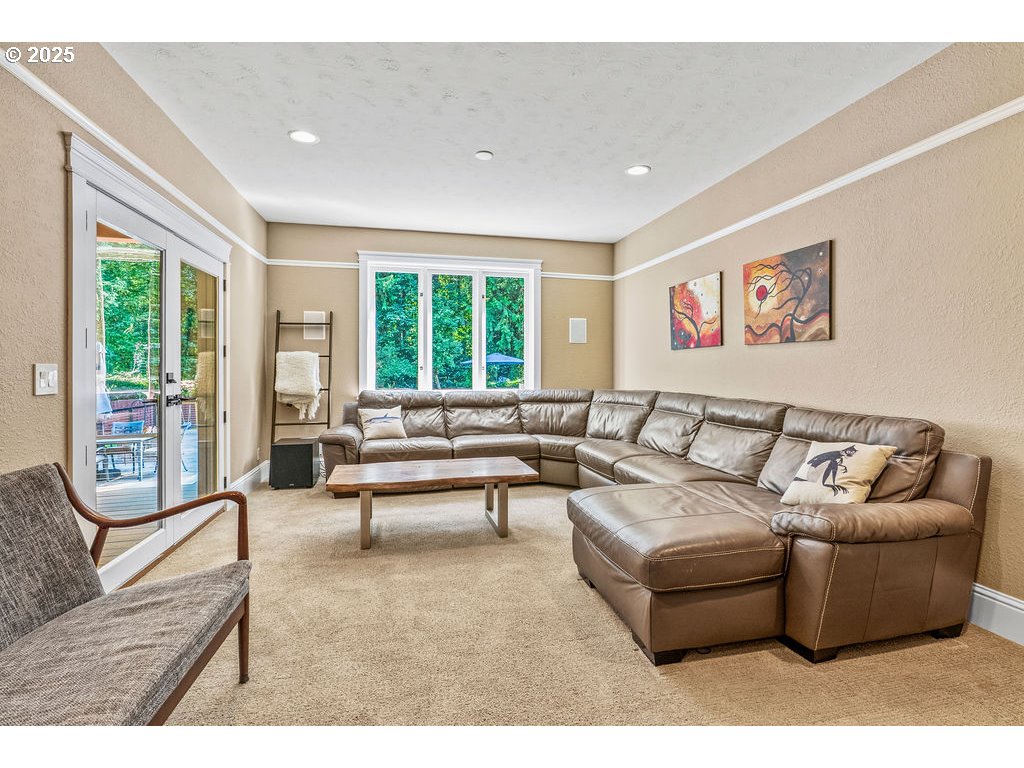 2608 Cascade Way Longview, WA 98632 - Photo 15 of 40 Gallery Image 15