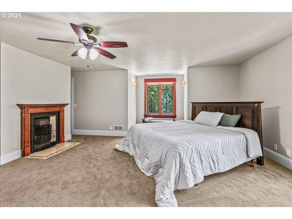 2608 Cascade Way Longview, WA 98632 - Photo 19 of 40 Gallery Image 19