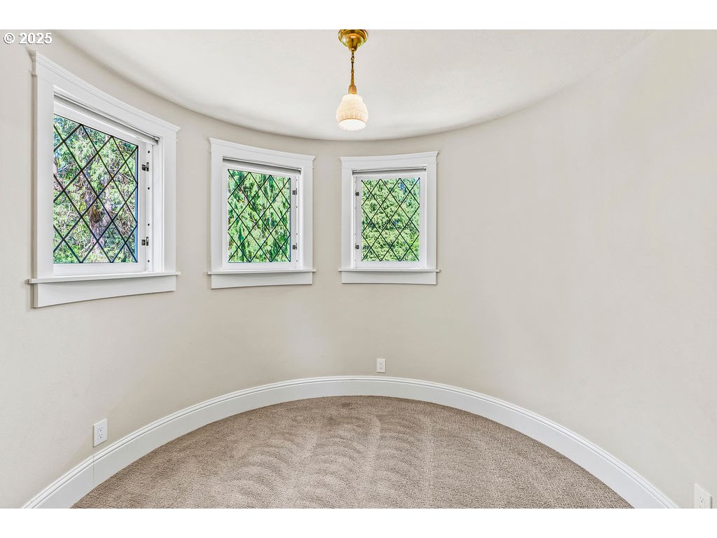 2608 Cascade Way Longview, WA 98632 - Photo 23 of 40 Gallery Image 23