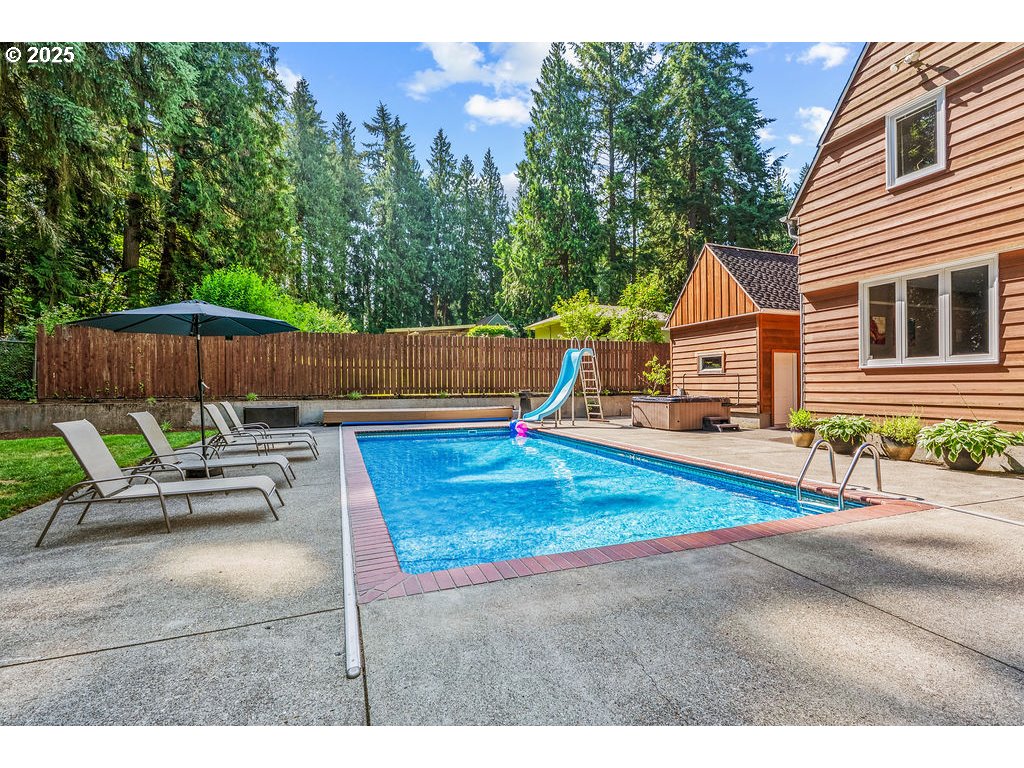2608 Cascade Way Longview, WA 98632 - Photo 35 of 40 Gallery Image 35