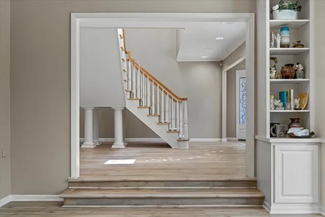 $995,000 | W222N8208 Plainview Parkway, Lisbon, WI 53089