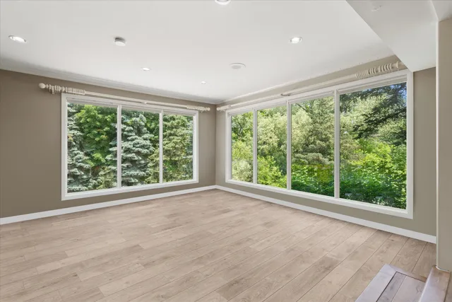 $995,000 | W222N8208 Plainview Parkway, Lisbon, WI 53089