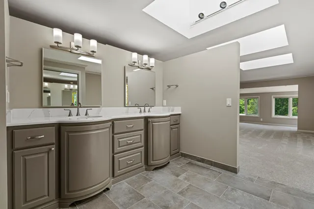 $995,000 | W222N8208 Plainview Parkway, Lisbon, WI 53089