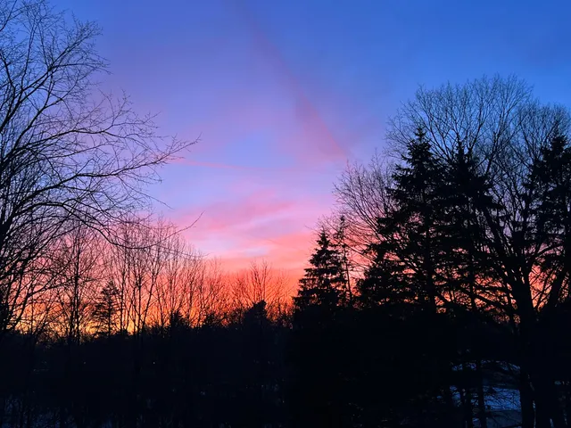 $995,000 | W222N8208 Plainview Parkway, Lisbon, WI 53089