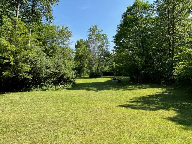 $995,000 | W222N8208 Plainview Parkway, Lisbon, WI 53089