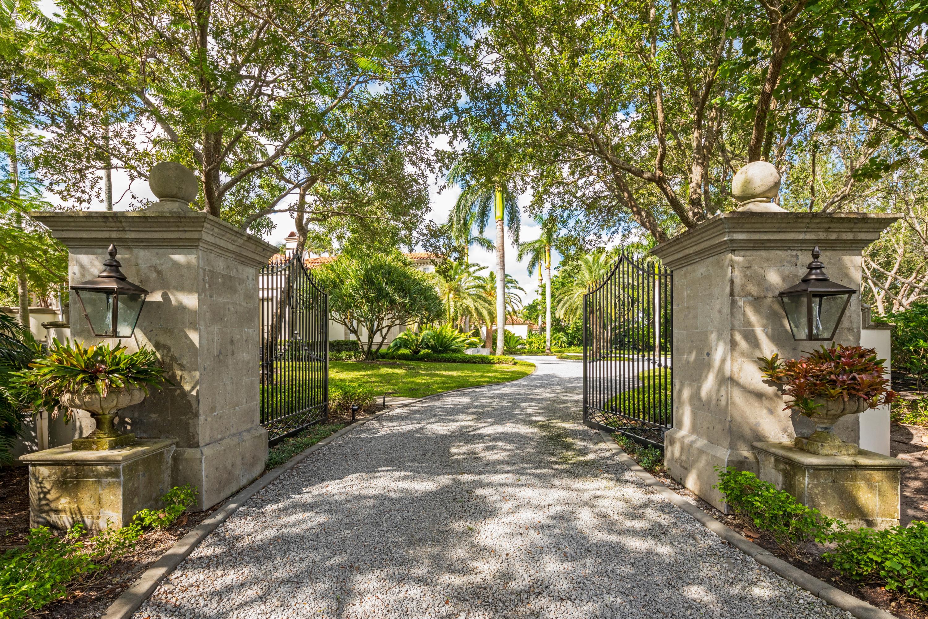 6021 Le Lac Road Boca Raton, FL 33496 - Photo 16 of 45 #2