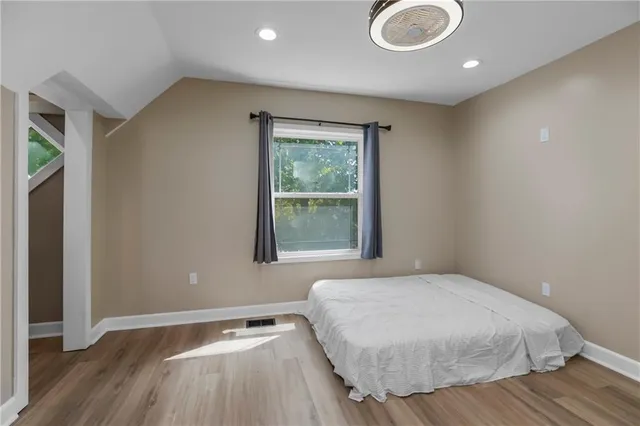 $220,000 | 706 Van Brunt Boulevard, Kansas City, MO 64124