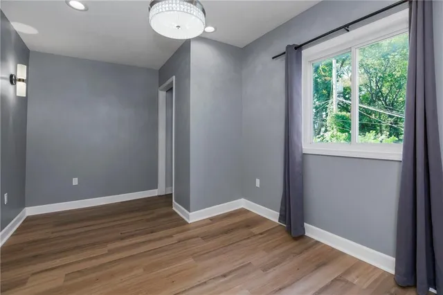 $220,000 | 706 Van Brunt Boulevard, Kansas City, MO 64124