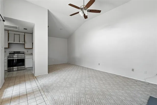 $1,450 | 640 Bellaire Drive, Unit B, Hurst, TX 76053