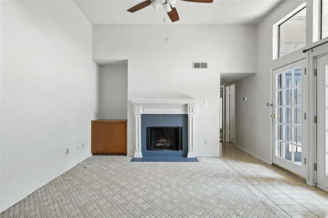 $1,450 | 640 Bellaire Drive, Unit B, Hurst, TX 76053