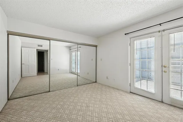 $1,450 | 640 Bellaire Drive, Unit B, Hurst, TX 76053