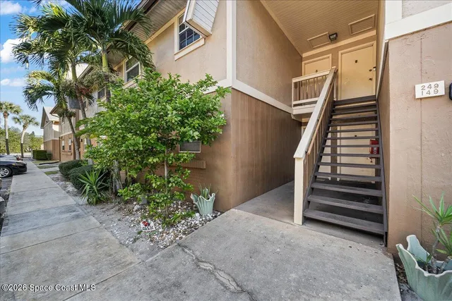 $150,000 | 247 Cambridge Lane, Unit 247, Melbourne, FL 32935