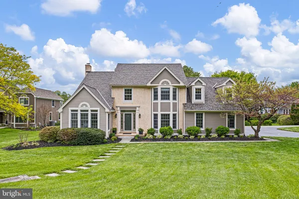 $875,000 | 6 West Shore Court, Landenberg, PA 19350