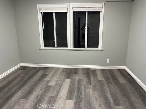 $2,095 | 5139 East Carson Street, Long Beach, CA 90808