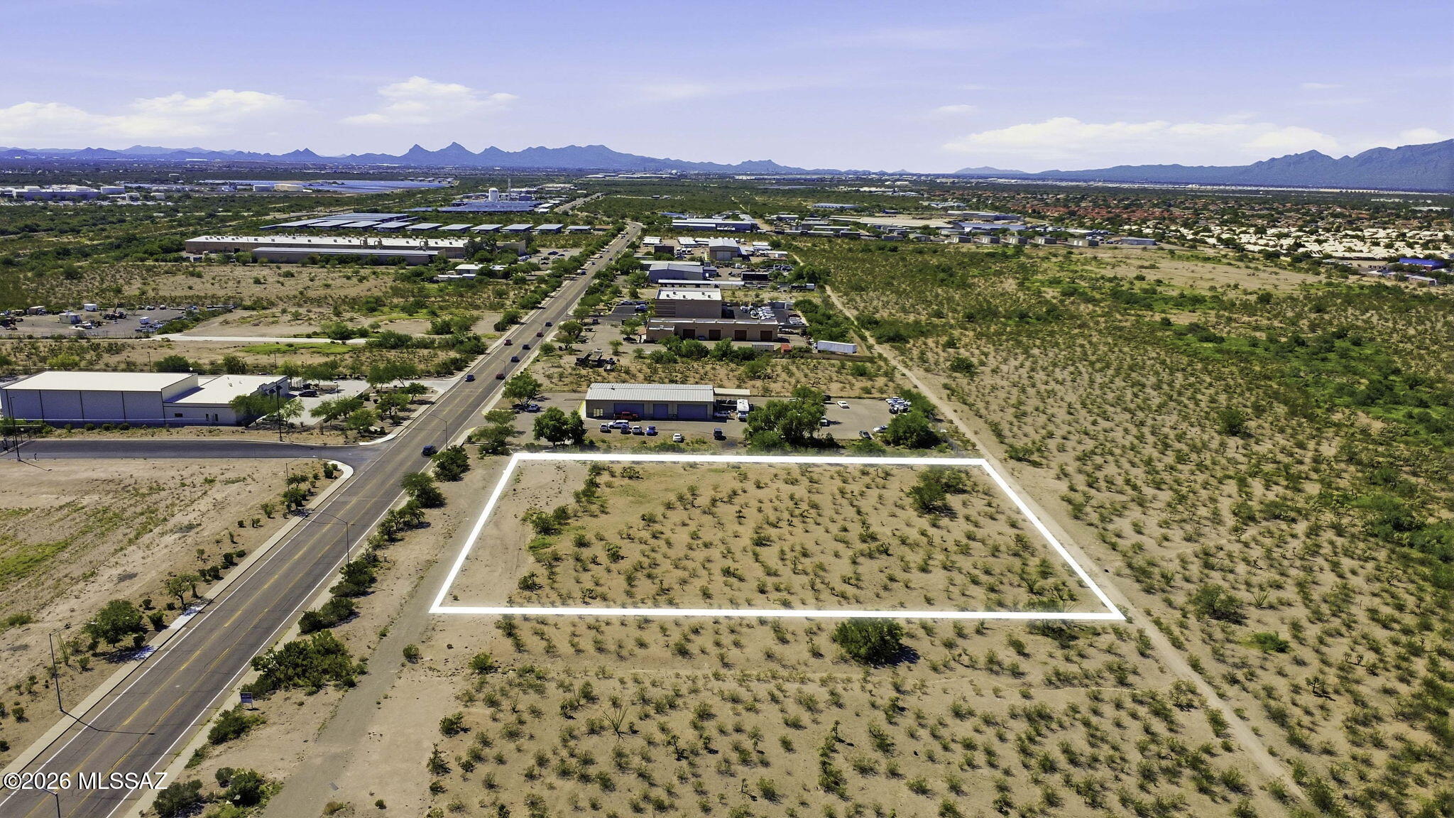 9437 East Old Vail Road Tucson, AZ 85747 - Photo 22 of 23 20-web-or-mls-9437_E_Old_Vail_Rd_008 (2)