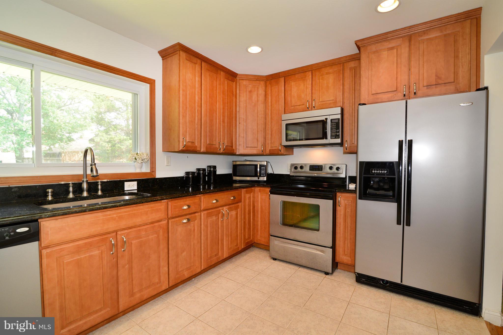 3806 Lakota Road Alexandria, VA 22303 - Photo 11 of 30 Kitchen