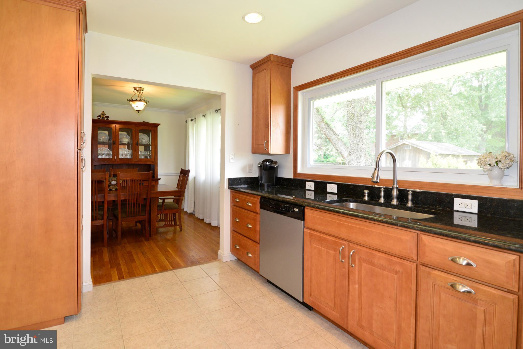 3806 Lakota Road Alexandria, VA 22303 - Photo 9 of 30 Kitchen