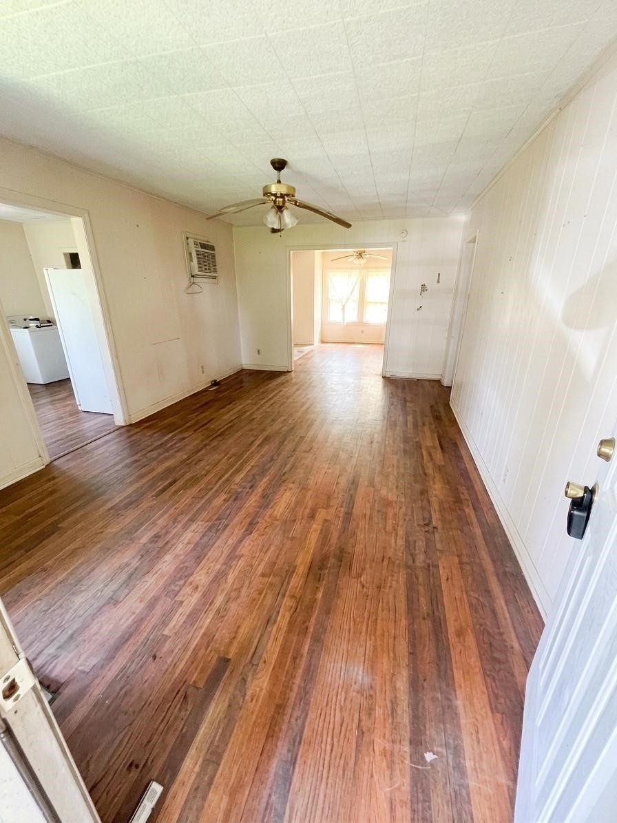 205 South 2nd Street Silsbee, TX 77656 - Photo 3 of 18