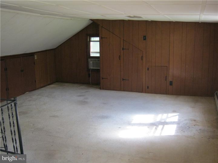 4263 Lower Mountain Road New Hope, PA 18938 - Photo 5 of 5 Gallery Image 5