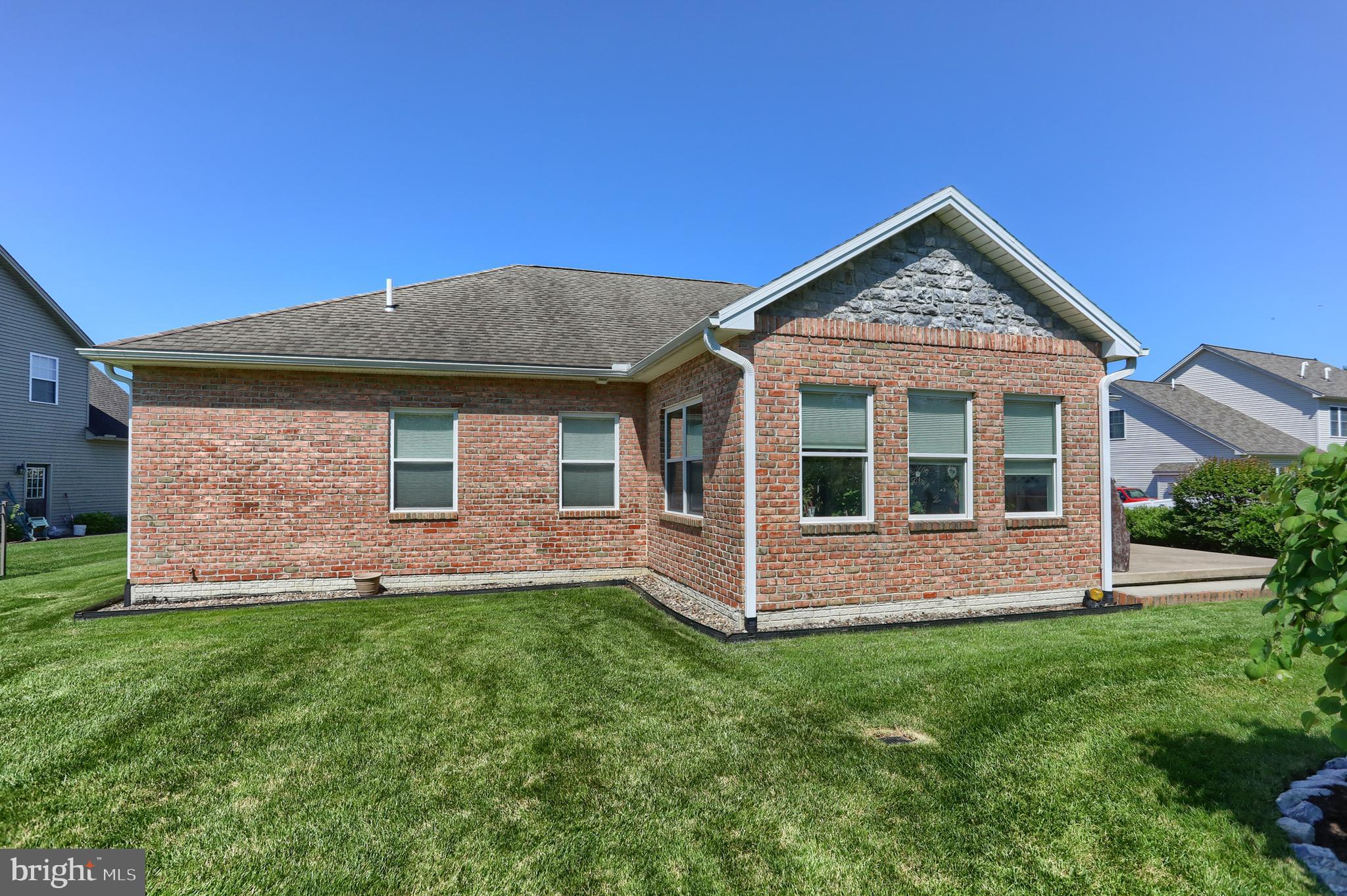 22 Westbrook Court Palmyra, PA 17078 - Photo 38 of 46