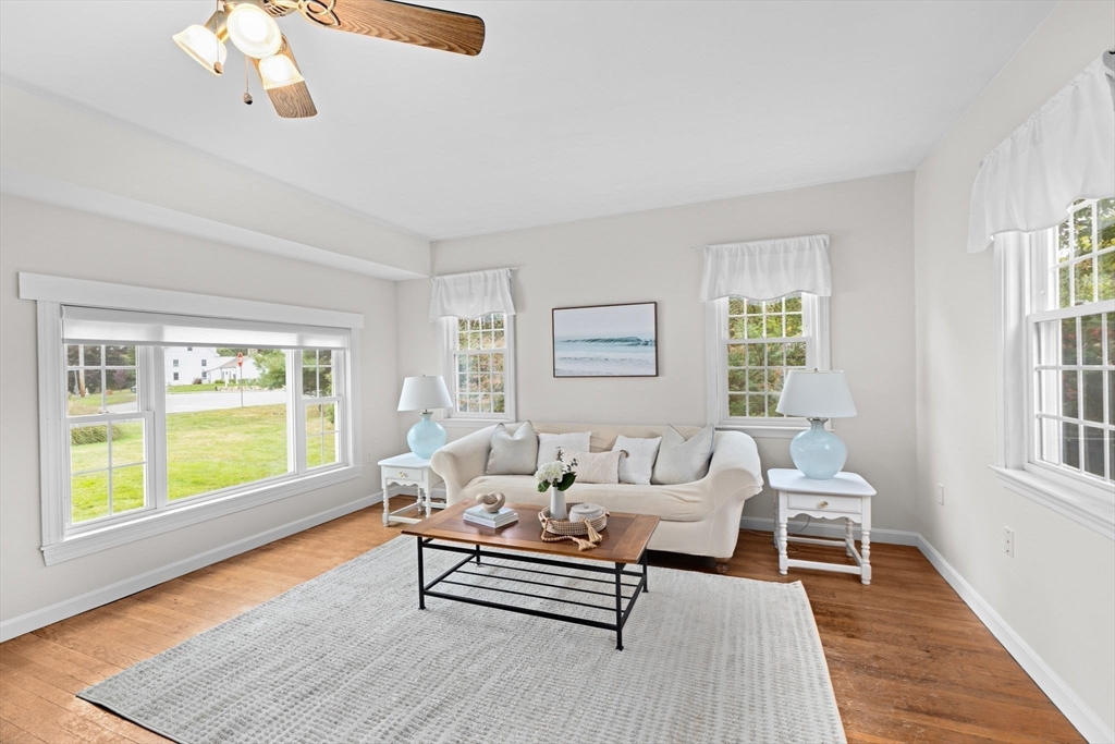1 Hillside Road Scituate, MA 02066 - Photo 7 of 42 Gallery Image 7