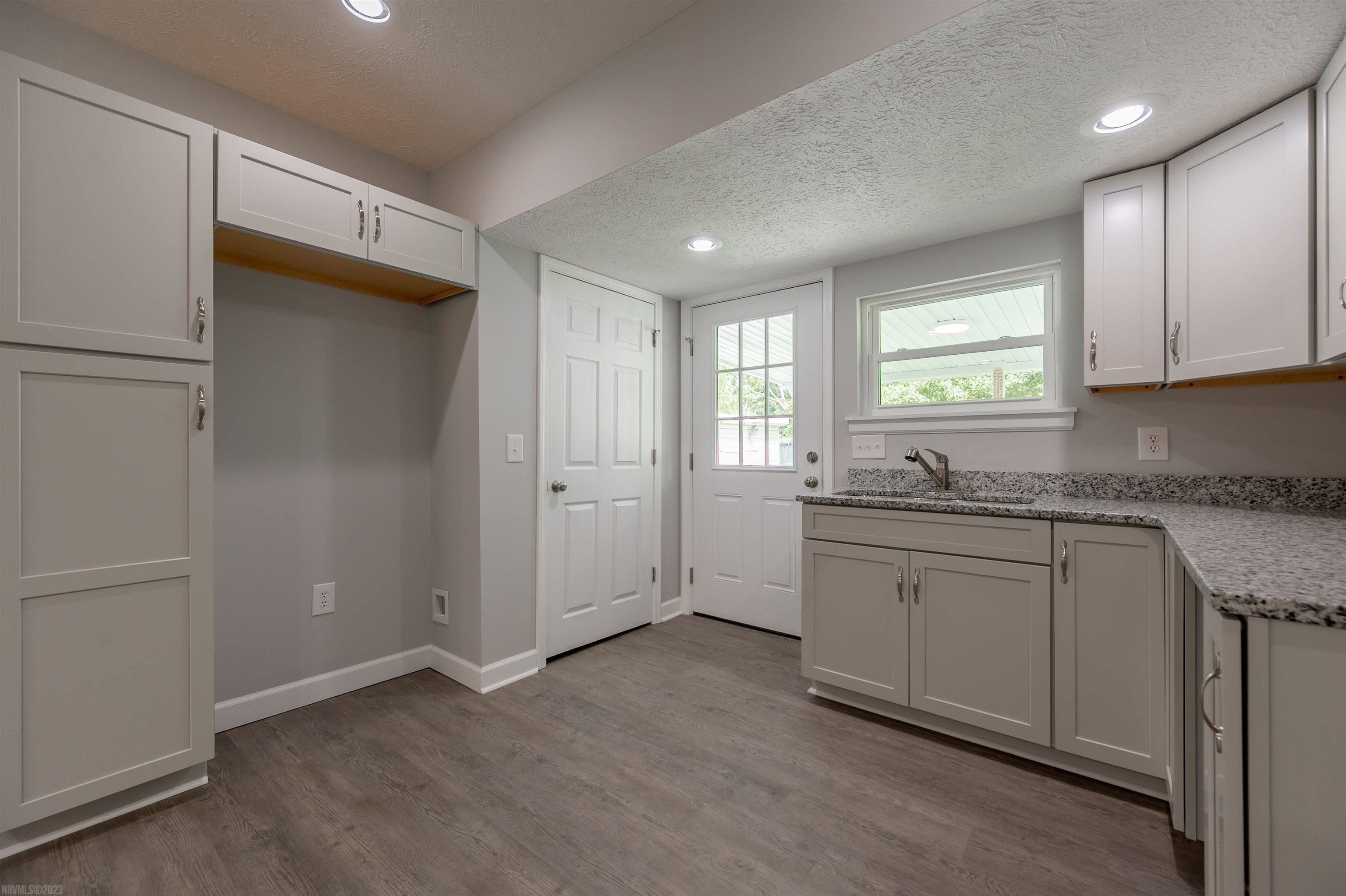 426 Store Hill Road Austinville, VA 24312 - Photo 15 of 40 Gallery Image 15