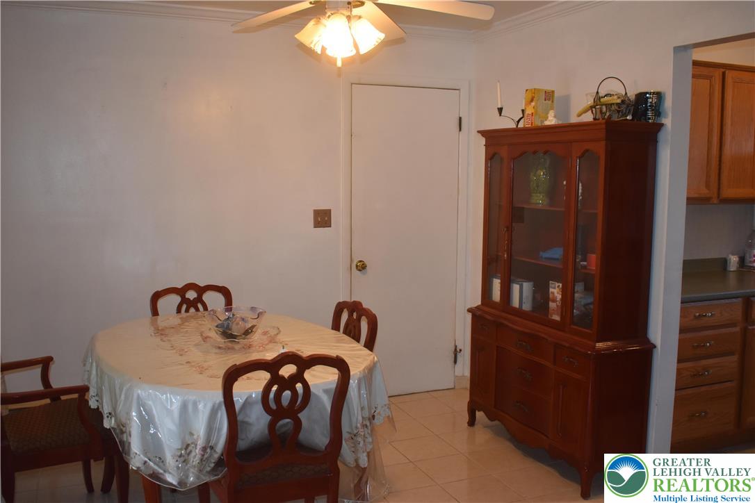 2215 Sutton Drive Stroudsburg, PA 18360 - Photo 7 of 16 Gallery Image 7