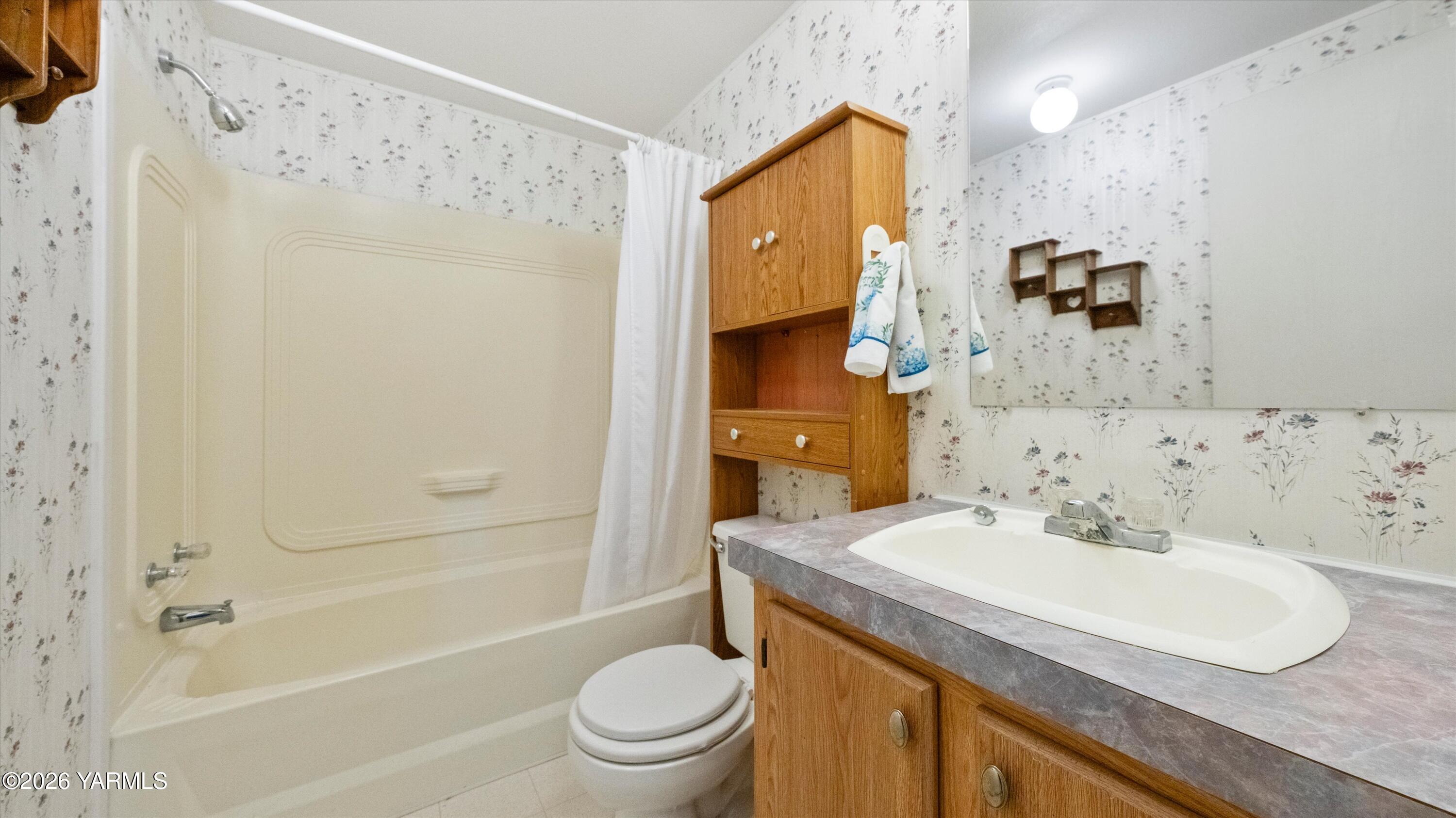 1130 North Wenas Road, Unit 3 Selah, WA 98942 - Photo 14 of 28 14-7R502588