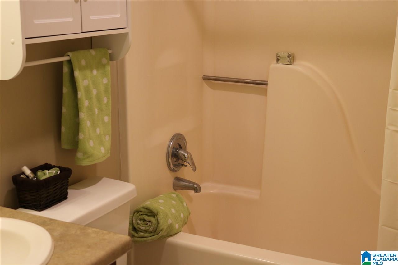 800 4th Avenue Northwest Alabaster, AL 35007 - Photo 21 of 28