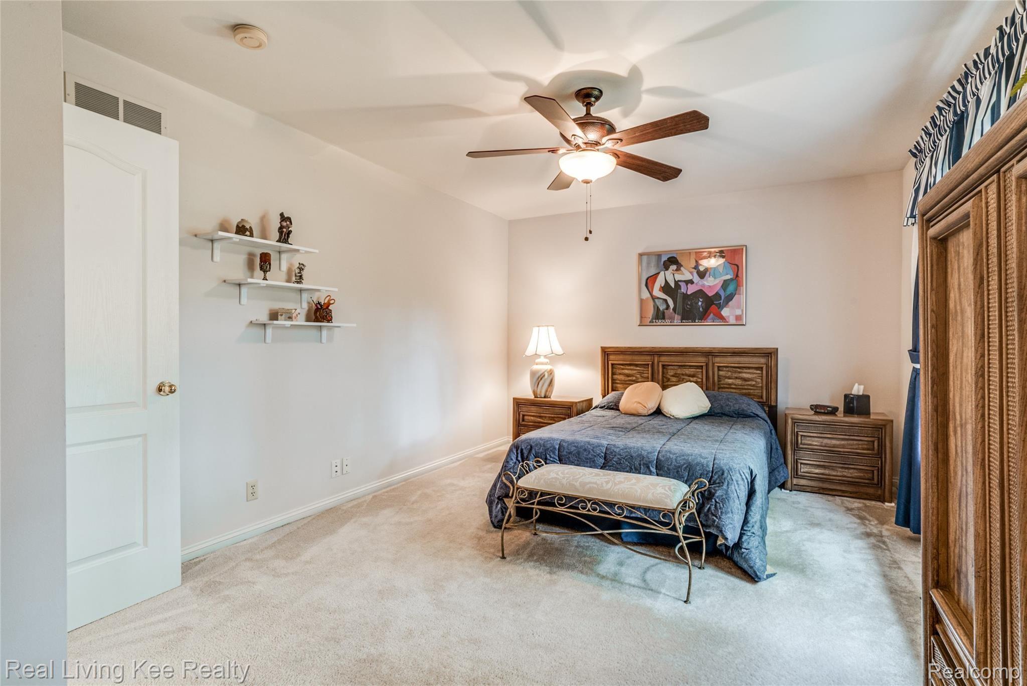 3655 Cedar Shake Drive Rochester, MI 48309 - Photo 47 of 71 Interiors (35 of 59).jpg