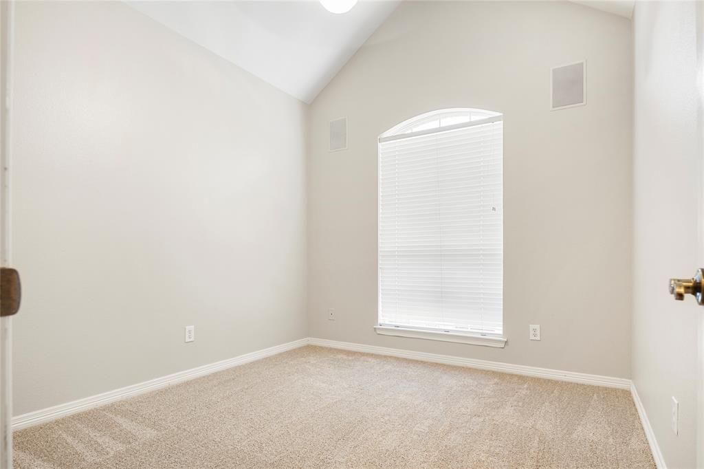 465 Ridge Meade Drive Lewisville, TX 75067 - Photo 28 of 38