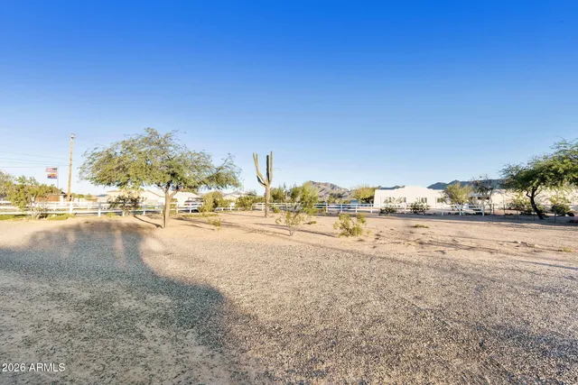 $599,999 | 2053 North Meridian Drive, Apache Junction, AZ 85120