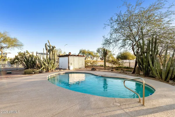 $549,999 | 2053 North Meridian Drive, Apache Junction, AZ 85120
